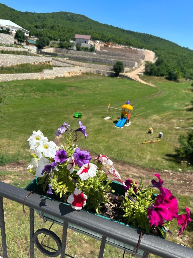 فندق Etno Selo Montegoat Nikšić المظهر الخارجي الصورة